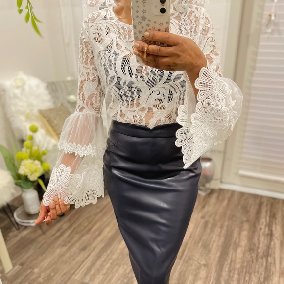 Tops - White Bell Sleeve Lace Blouse Top NWT